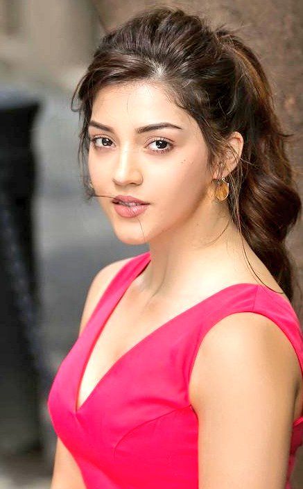 Mehreen Kaur Pirzada Height Weight Age Stats Wiki And More